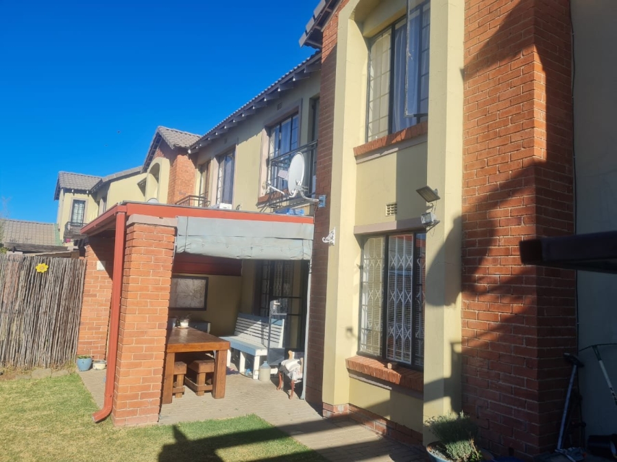 2 Bedroom Property for Sale in Hillside View Free State